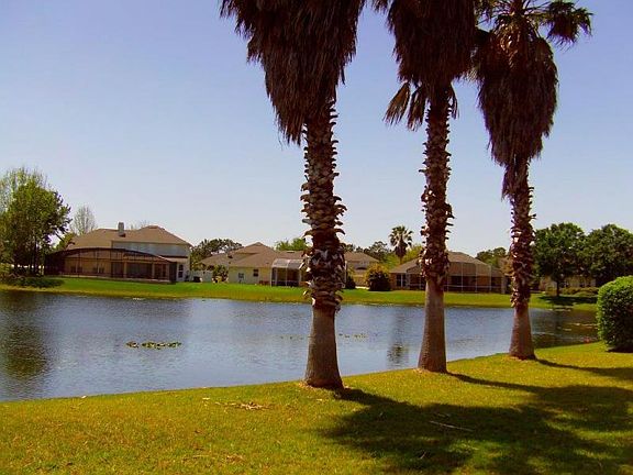 2nd image of 13105 Meergate Cir