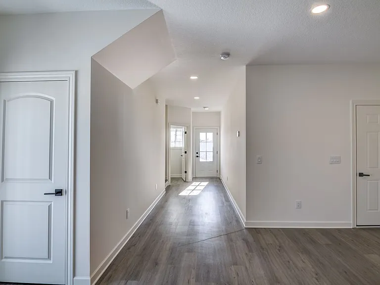 Dawes Place Townhomes — Photo 94