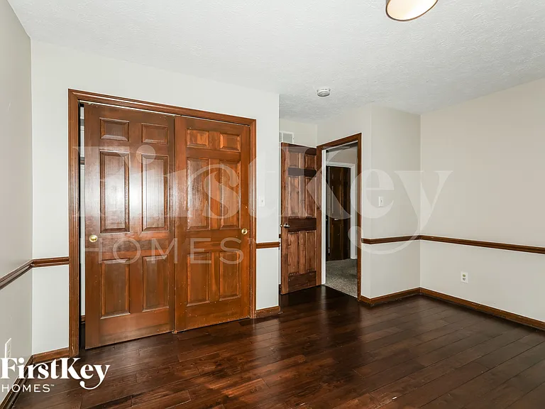 10387 Courageous Dr — Photo 11