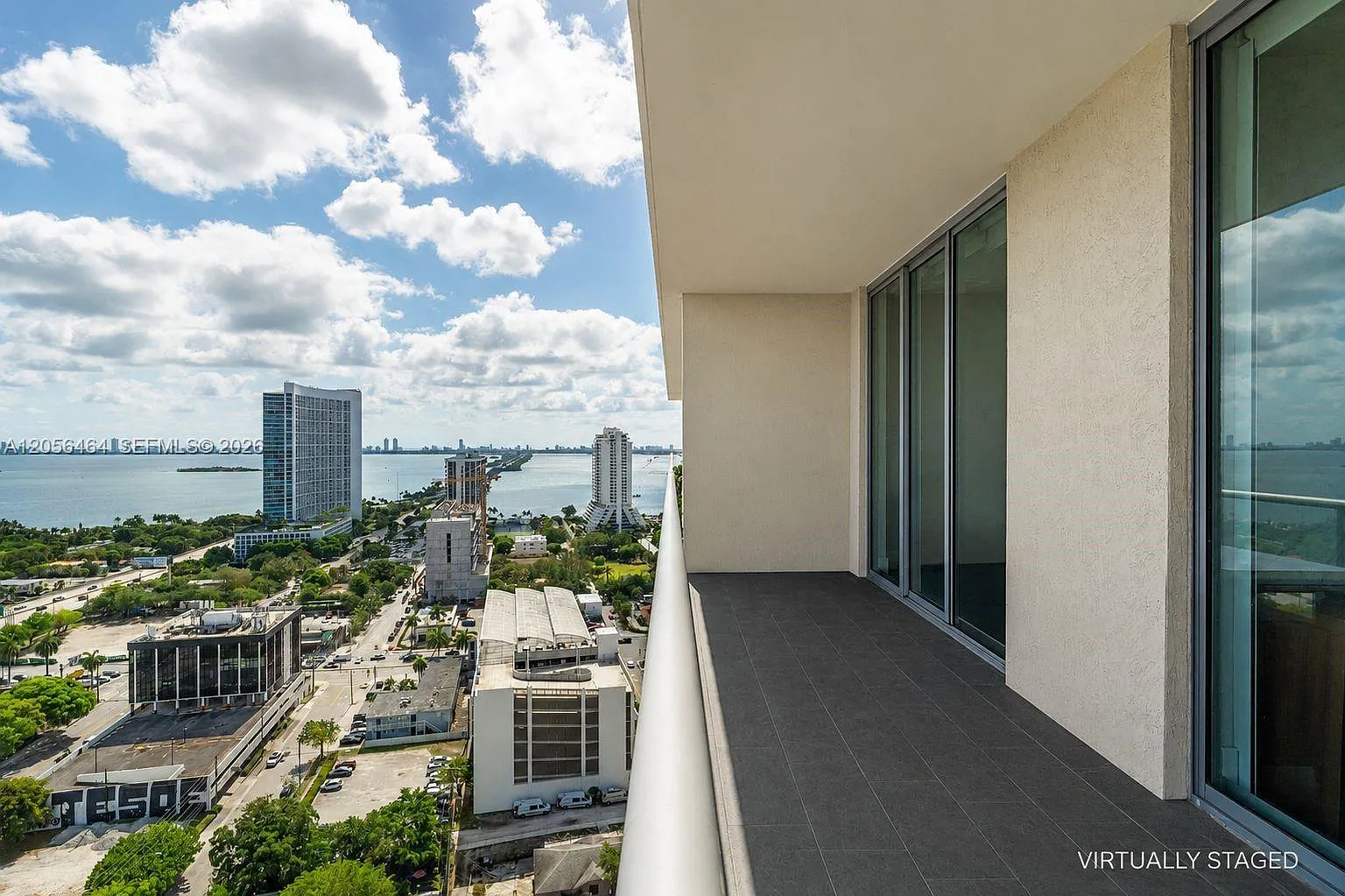 Two Midtown Miami Condo — Photo 3