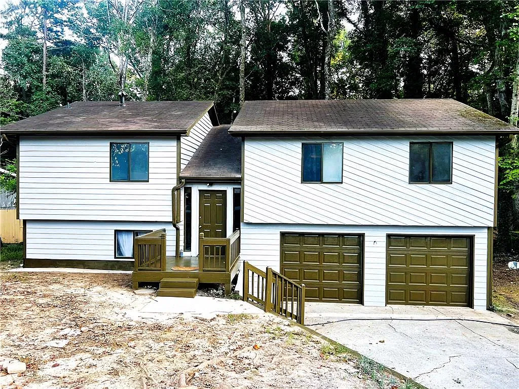 4 bed, 1780 sqft, $2,189 — Photo 3