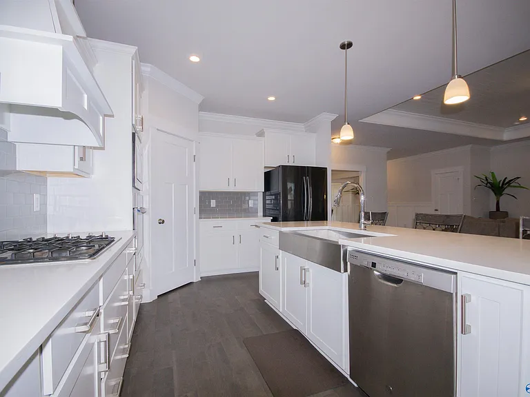 100 Bartram Way — Photo 9