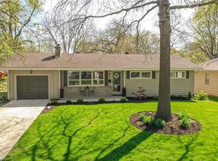 9237 Hardy St, Overland Park, KS 66212