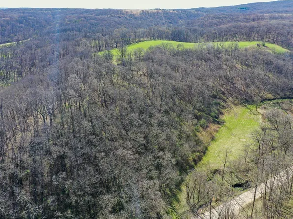Ryan Rd, Blue Mounds, WI 53517