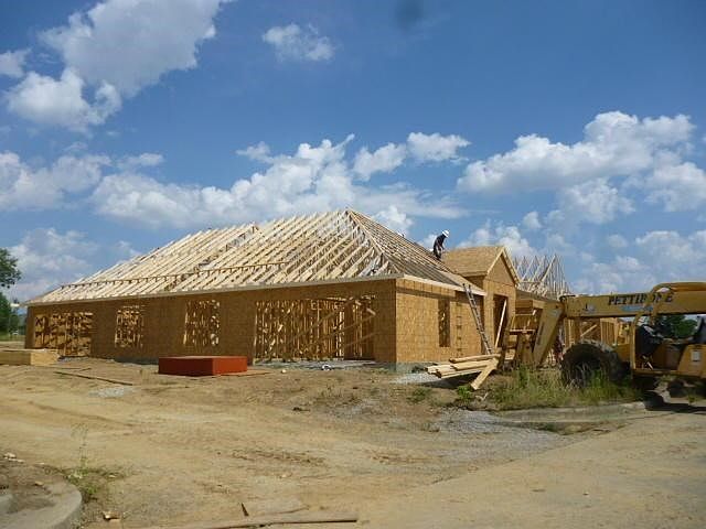 1st image of 5916 Eiger Dr