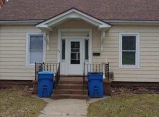 415 Depot Ave, Dixon, IL 61021