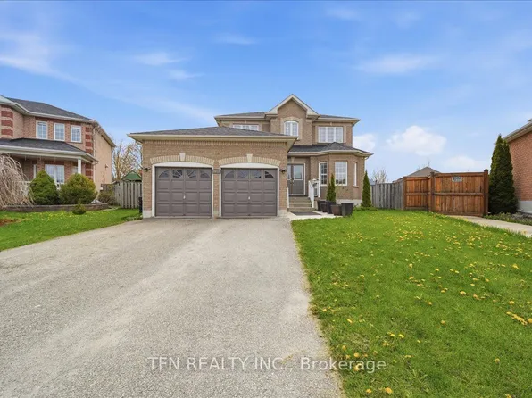 2073 Cynthia Ct E, Innisfil, ON L9S 4Z1