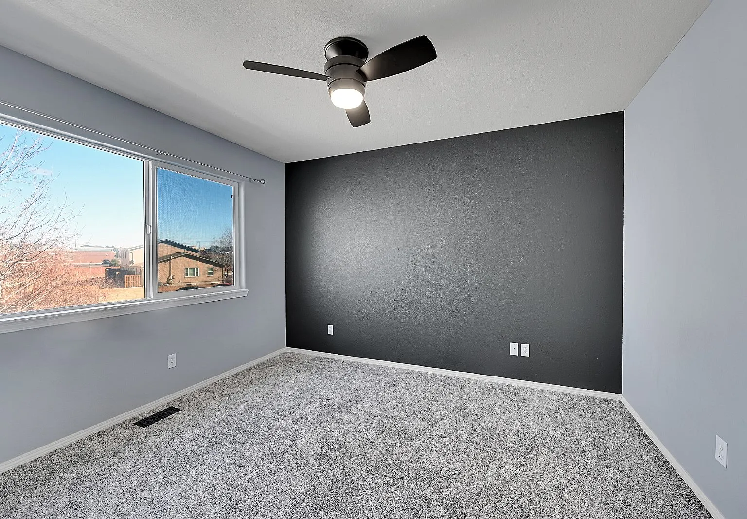 2 bed, 2.5 bath, 1584 sqft, $2,200 — Photo 4
