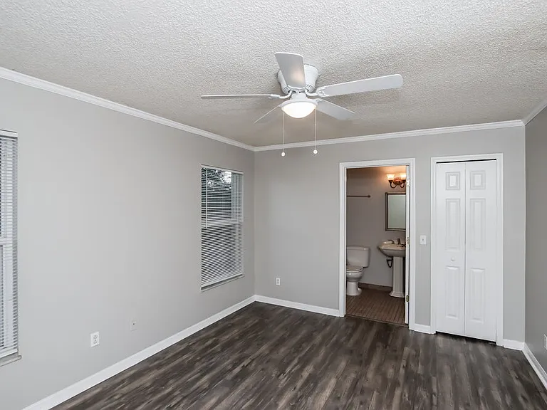 108 Osceola Ave — Photo 9