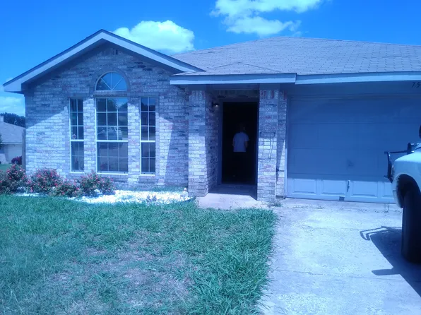 806 Cornfield Dr, Arlington, TX 76017