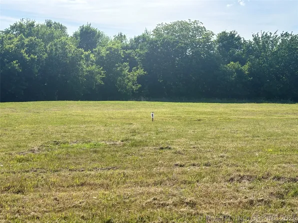 5 Mahard Rd, Sulphur, OK 73086