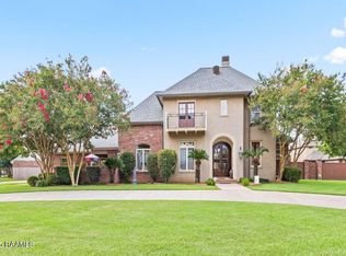 205 Mission Hills Dr, Broussard, LA 70518