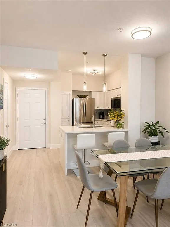 23540 Walden Center Dr — Photo 4
