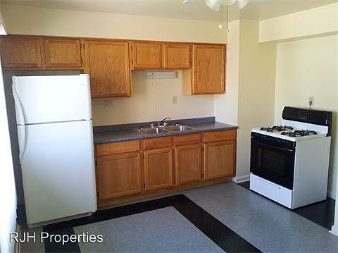 2nd image of 6226 W Bobolink Ave APT 2