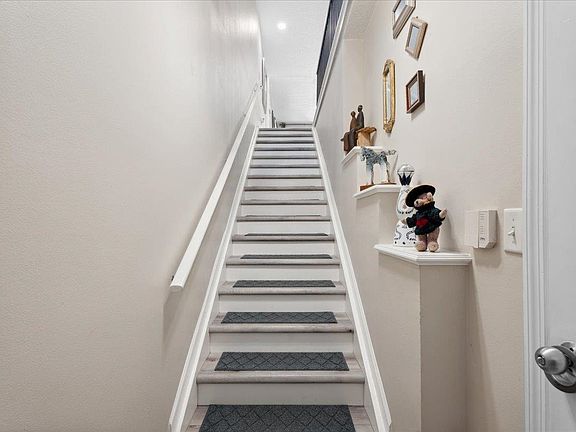 4th image of 4000 Grande Vista Blvd APT 104