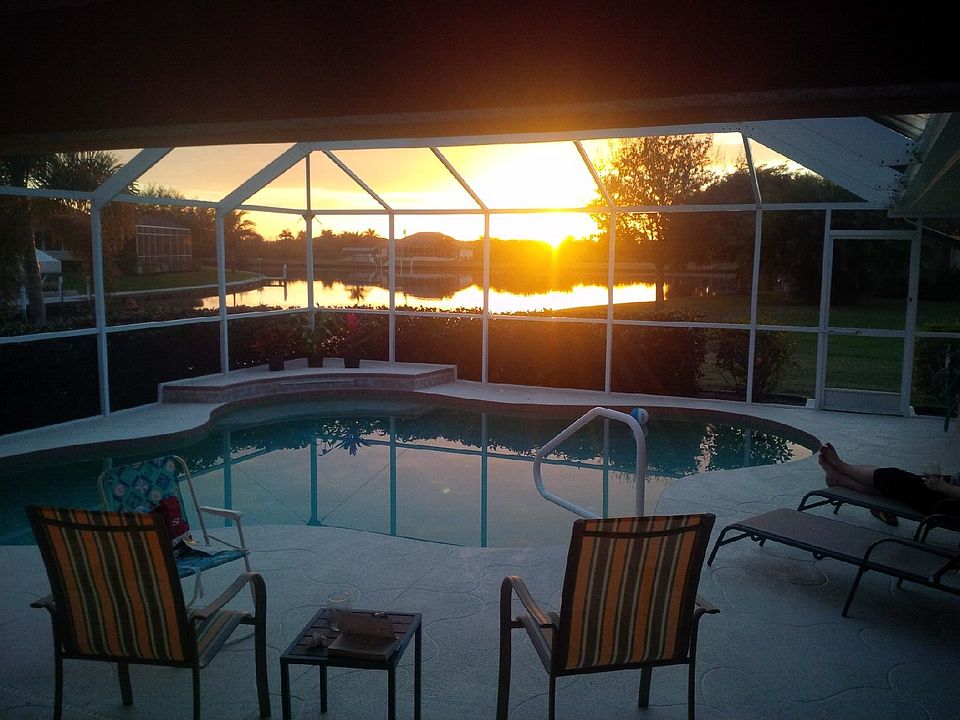 Pool with Southern view