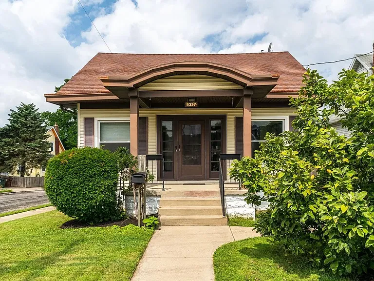 5337 Carthage Ave — Photo 1