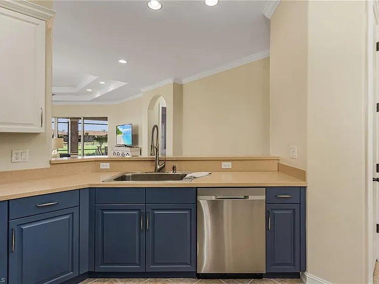 20053 Saraceno Dr — Photo 11