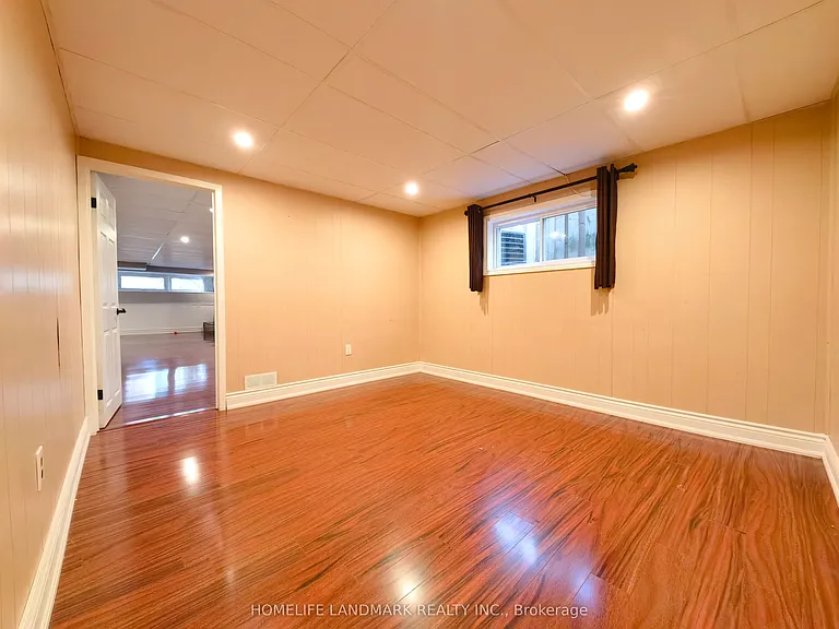 2673 Constable Rd — Photo 21