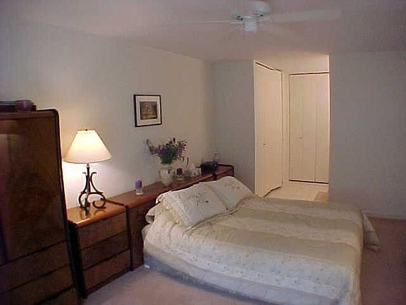 5th image of 4220 Saratoga Ave APT 315