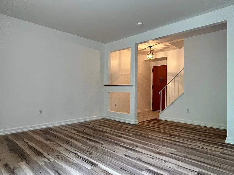 4928 W Brigantine Ct — Photo 15