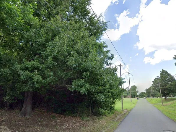N Charlyne Ave, Brinkley, AR 72021