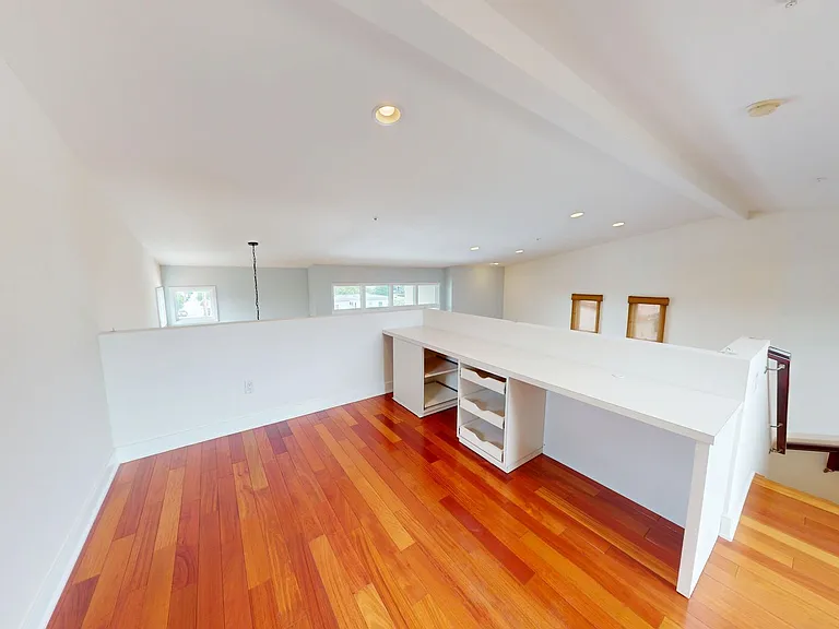 141 Orange Ave #306 — Photo 7
