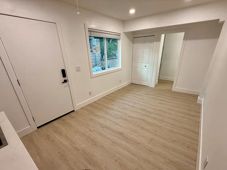 27551 Almendra #2 — Photo 3