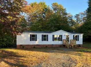 1058 Fulp Rd, Walnut Cove, NC 27052