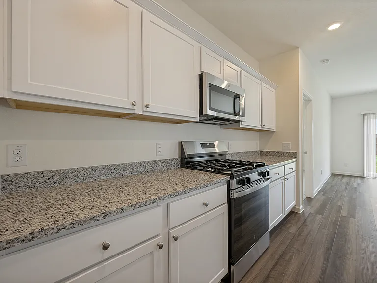 1425 Elliott Rd — Photo 11
