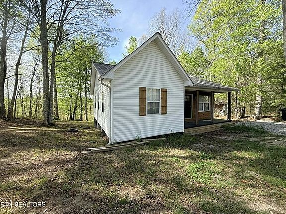 3rd image of 242 Joe Barnett Rd
