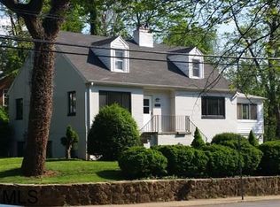 1814 Stadium Rd, Charlottesville, VA 22903