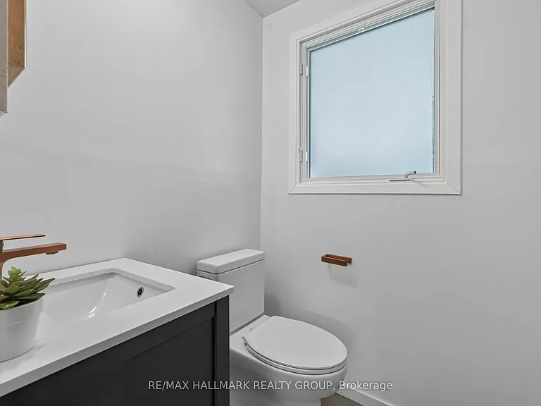 1038 Arnot Rd — Photo 19