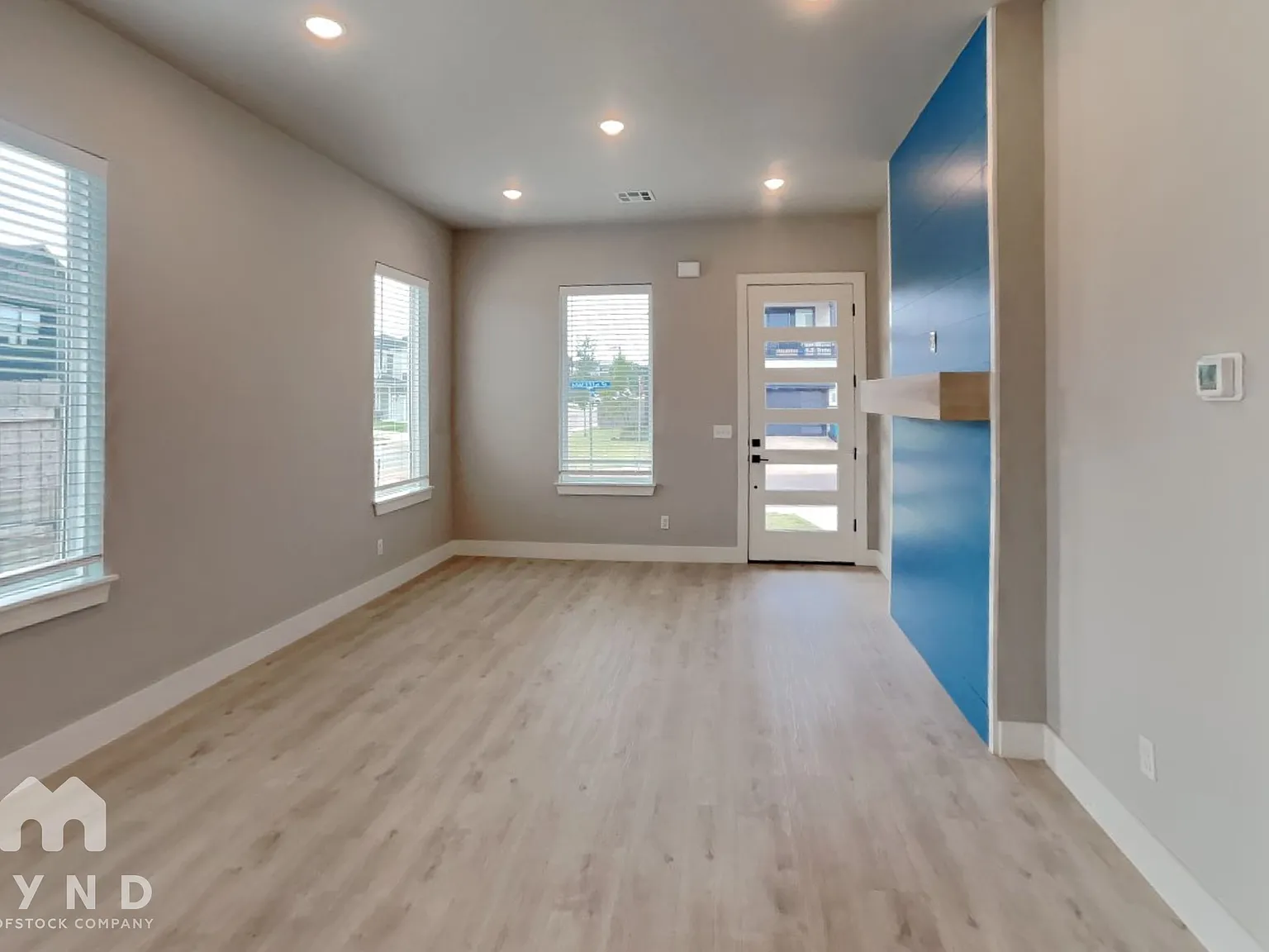 3 bed, 2.5 bath, 1749 sqft, $2,600 — Photo 3