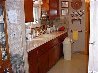 3rd image of 3335 Marda Dr