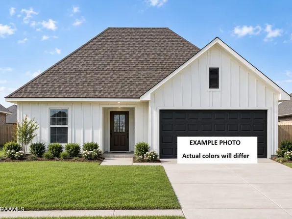 105 Saint John Bosco Rd, Broussard, LA 70518