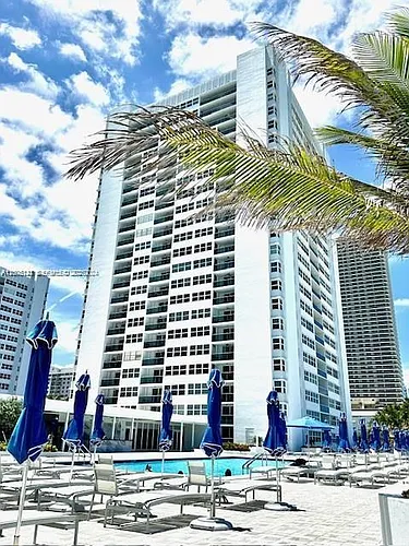 1904 S Ocean Dr #1707 Photo 1