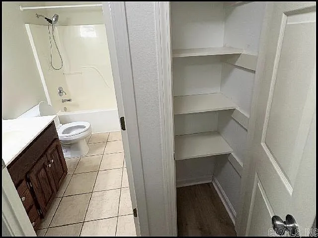 2310 Kellybrook — Photo 16