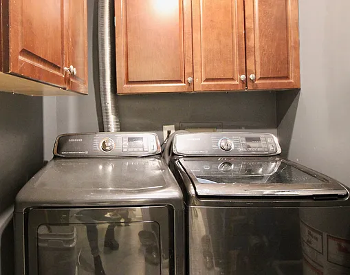 Rented by Hagstrom Management Inc | media 35