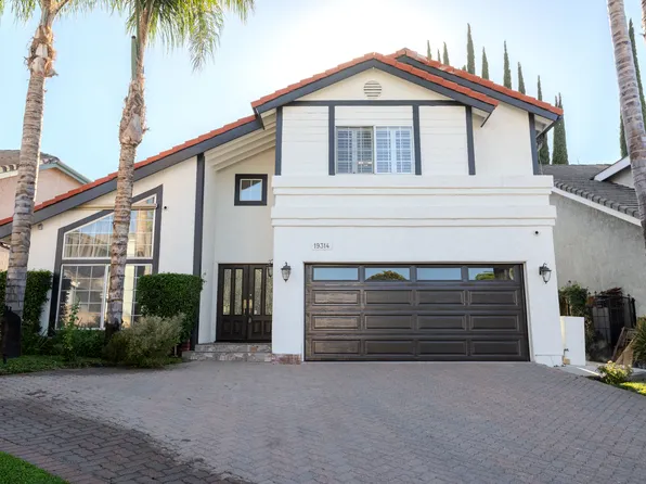 19314 Yolie Ln, Tarzana, CA 91356