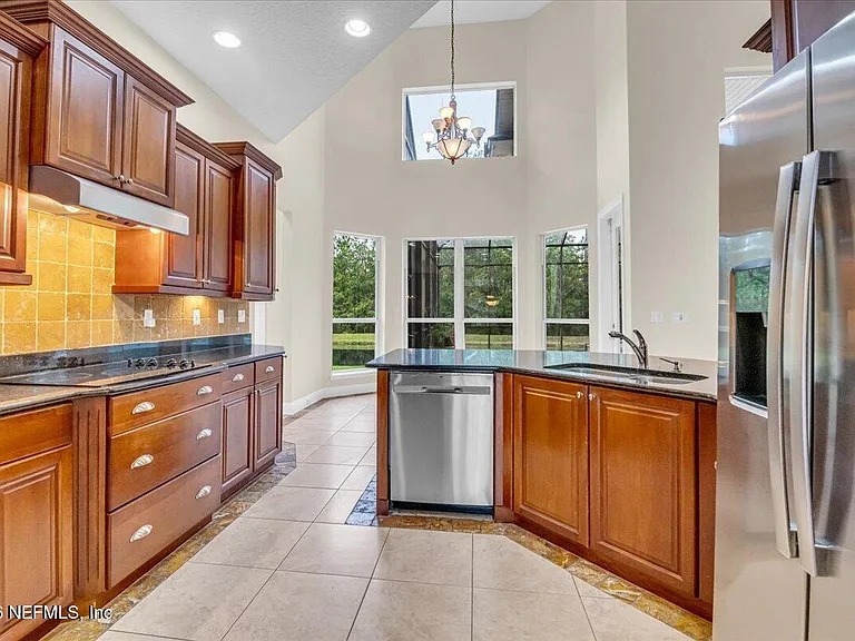 2662 Country Side Dr — Photo 22