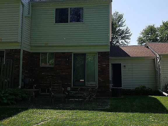 2nd image of 38240 Maple Forest Blvd E #127