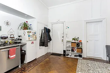 Rented by Living New York