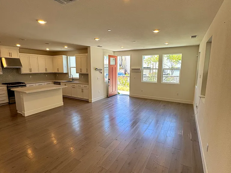 9755 Pontoon Way — Photo 7