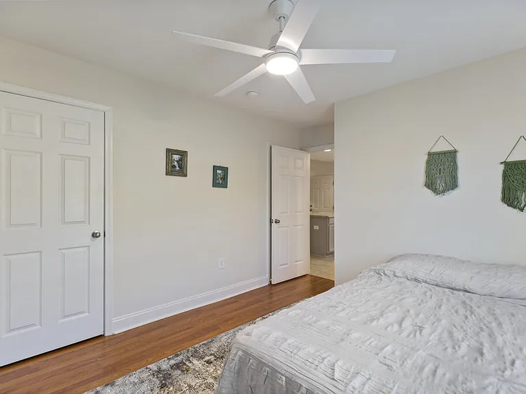 232 Tamarack Dr — Photo 9