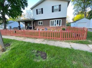 896 Sunday St, Defiance, OH 43512