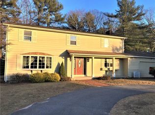 27 Roger Williams Dr, Smithfield, RI 02828