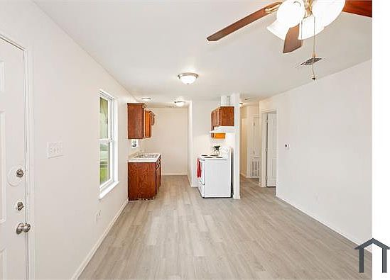 5th image of 1802 16th St #A