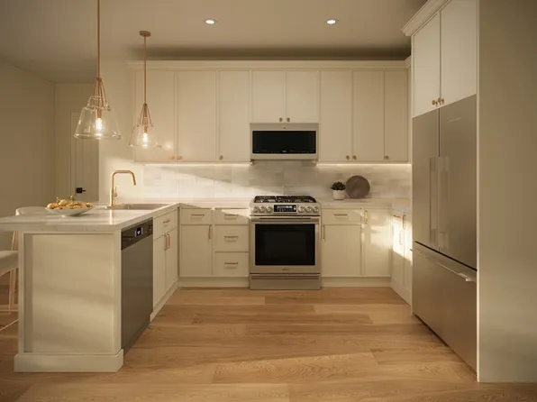28 Geneva St #302, Boston, MA 02128