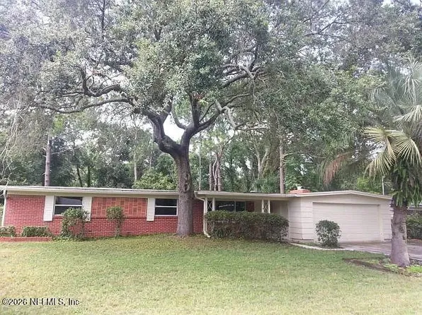 5635 MAXINE Drive, Jacksonville, FL 32277